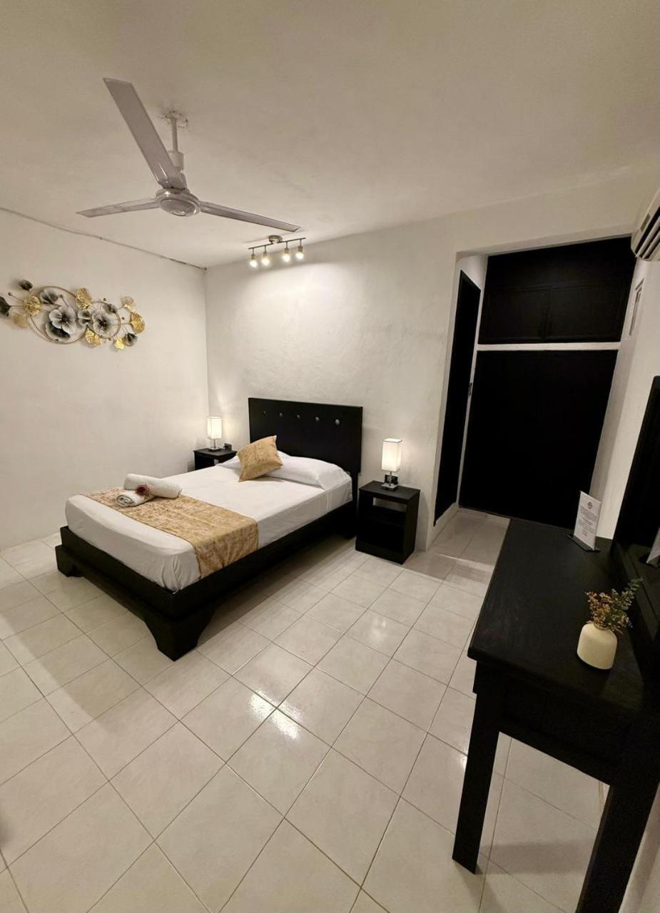 Hotel Baroni Прогресо Екстер'єр фото